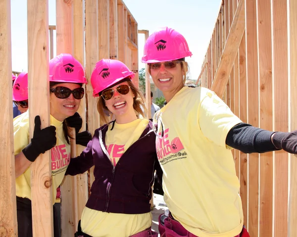 Crystal Chappell, Molly Burnett, Arianne Zucker — Stock Photo, Image