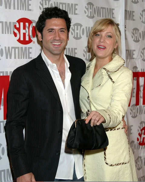 Jennifer aspen och fästman david o'donnell — Stockfoto