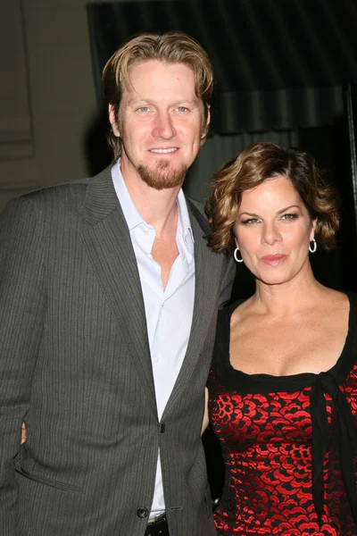 Marcia Gay Harden and Her husband — Stock Photo, Image