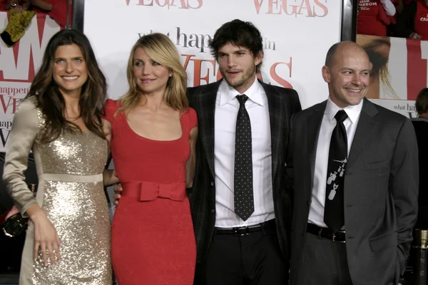 Lake Bell, Cameron Diaz, Ashton Kutcher, Rob Corddry — Stock Photo, Image