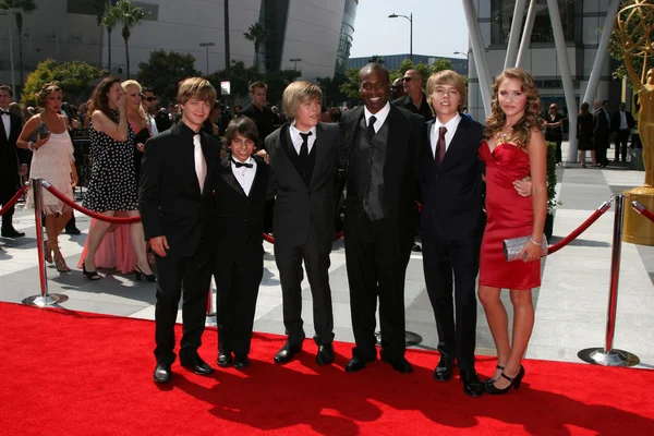 Teen Stars, Sprouse Brothers, Hannah Montana Cast — Stock Photo, Image