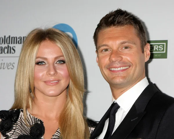 Julianne Hough, Ryan Seacrest — Stockfoto