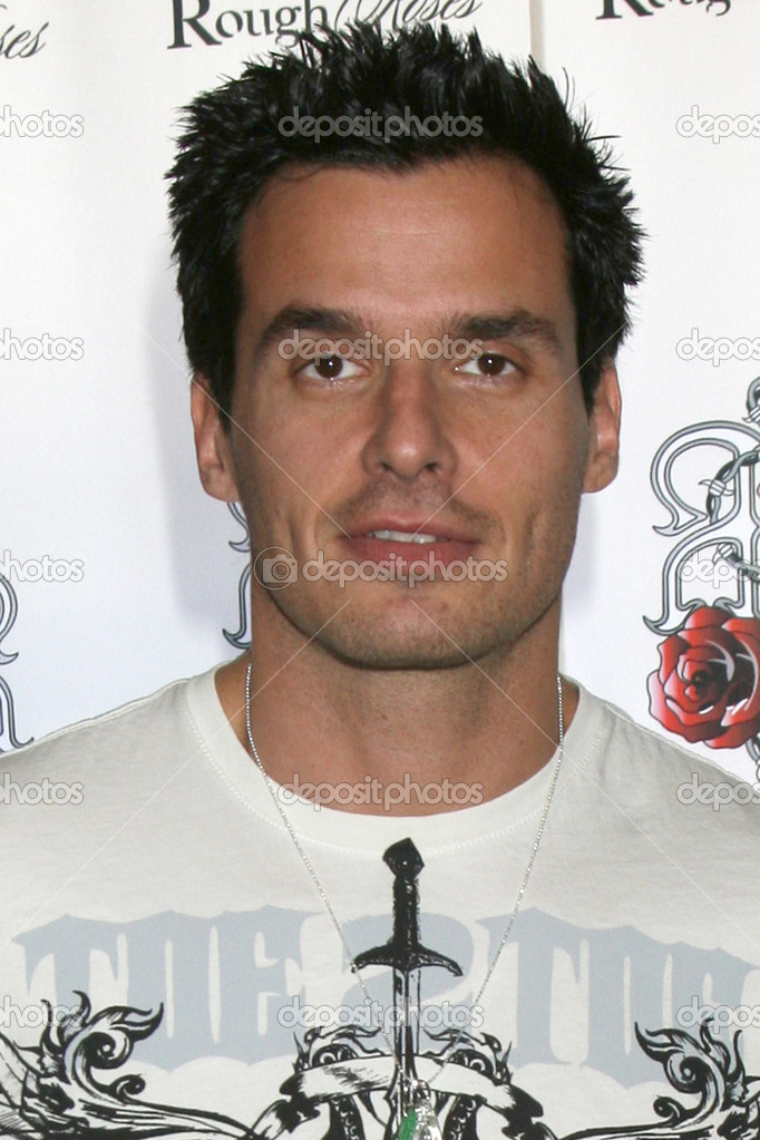 Antonio Sabato Jr – Stock Editorial Photo © Jean_Nelson #13001201