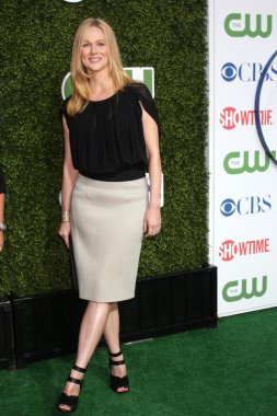 Laura linney