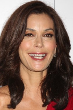 Teri Hatcher