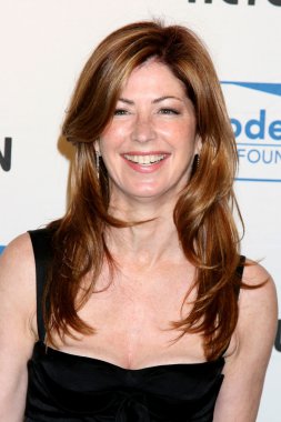Dana Delany