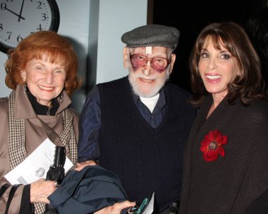 Kate Linder ve veliler