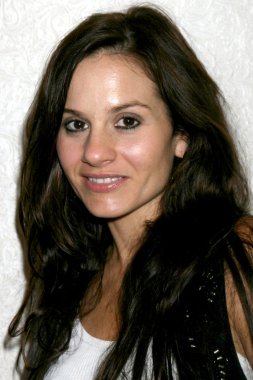 Kara Dioguardi