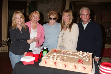 patti denney (saç makyaj borç 30 yılını kutlayan), lee bell, jeanne cooper, maria zili, paul rauch