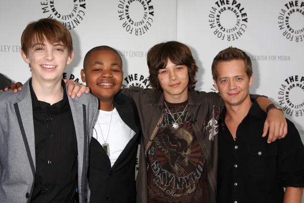 Dylan riley snyder, alex christian, leo howard, jason Główczyk — Zdjęcie stockowe