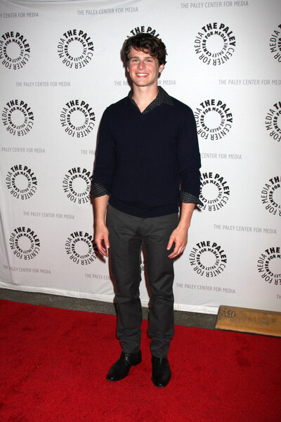 Грофф, Джонатан
