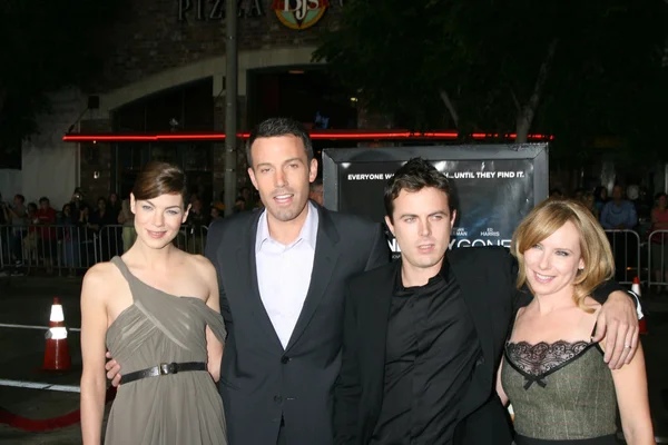 Michelle Monaghan, Ben ve Casey Affleck, Amy Ryan — Stok fotoğraf