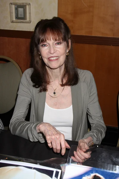 Barbara Feldon — Foto de Stock