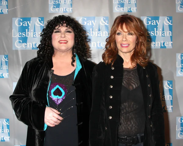 Ann & Nancy Wilson (CUORE ) — Foto Stock