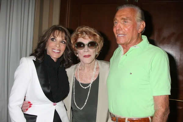 Kate Linder, Jeanne Cooper y Jerry Douglas — Foto de Stock