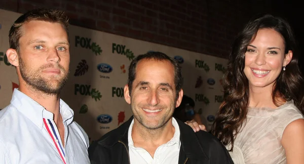 Jesse spencer, peter jacobson, odette Yustman — Foto de Stock