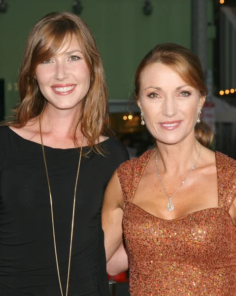 Katie Flynn & moeder Jane Seymour — Stockfoto