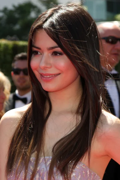 Miranda Cosgrove — Photo