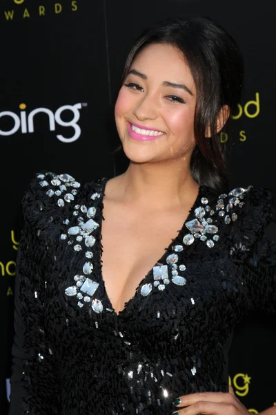 Shay Mitchell — Stockfoto