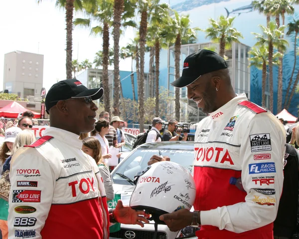 Eric Dickerson & John Salley — Stockfoto