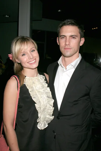 Kristen Bell idealna Milo Ventimiglia — Zdjęcie stockowe