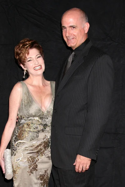 Carolyn Hennesy & husband Donald Agnelli — Stock Photo, Image