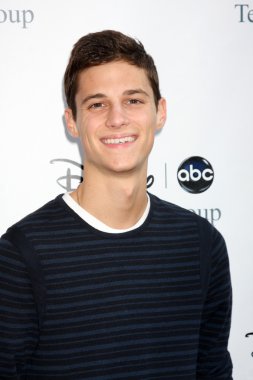 Ken Baumann