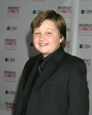 Angus Jones