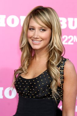 Ashley tisdale