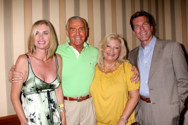 Eileen davidson, jerry douglas, beth maitland, & bergman peter