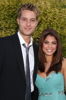 Justin ve Lindsay Hartley