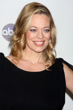 Jeri Ryan