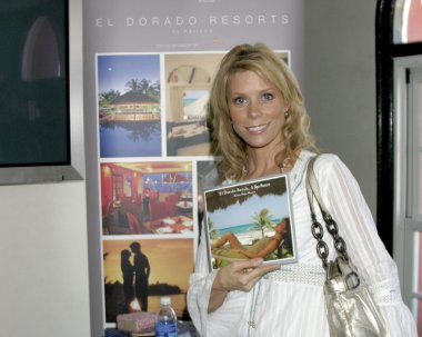 Cheryl Hines