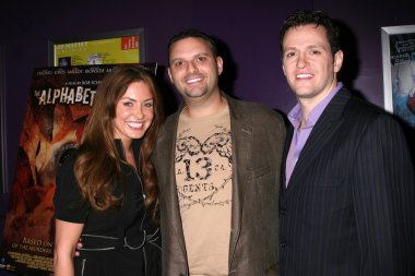 Bobbi dava luther, arkadaş ve tom malloy