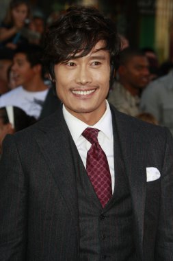 Byung-hun lee