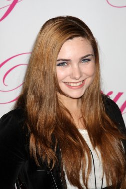 Julianna gül