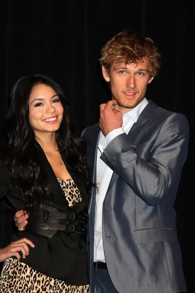 Vanessa hudgens ve alex pettyfer — Stok fotoğraf