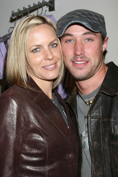 Arianne zuker och kyle lowder — Stockfoto