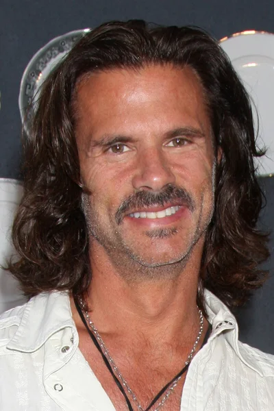 Lorenzo Lamas & Christine Marcello — Stok Foto