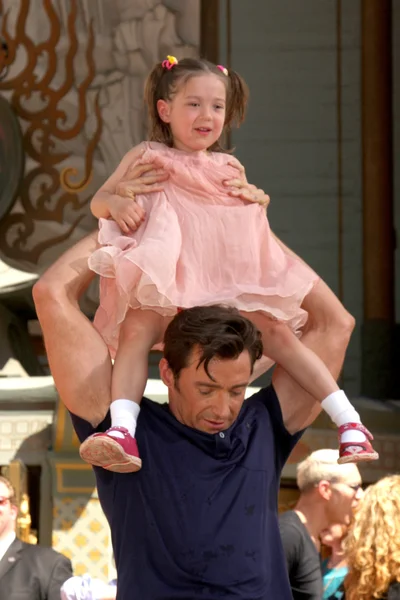 Hugh Jackman y su hija Ava — Foto de Stock