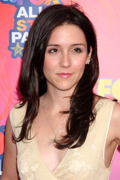 Shannon Woodward — Stock Photo, Image