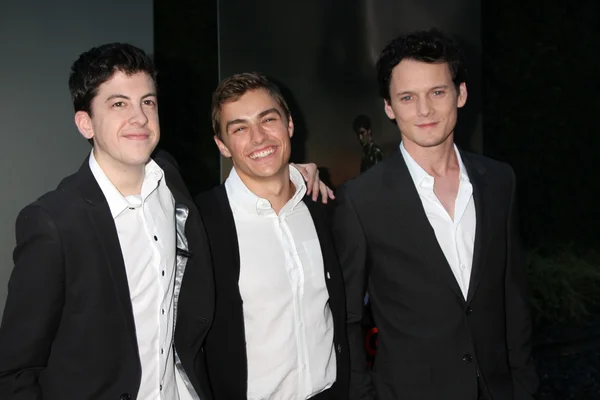 Christopher Mintz-Plasse, Dave Franco y Anton Yelchin —  Fotos de Stock