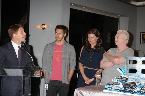 Brad Bell, Scott Clifton, Heather Tom, Susan Flannery — Stock Photo, Image