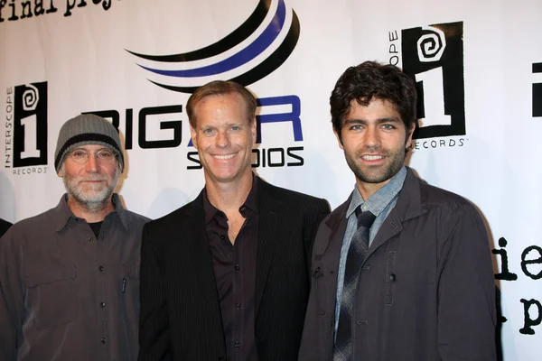 David Lee Miller, Adrian Grenier, Michael Arrieta — Stock Photo, Image