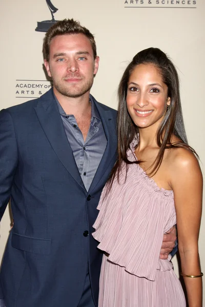 Billy Miller, Christel Khalil Hensley — Stock Photo, Image