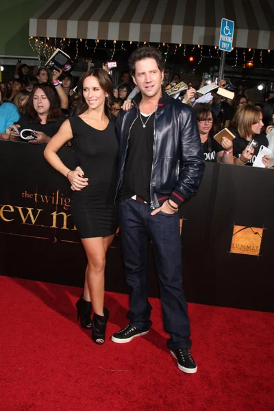 Jennifer Love Hewitt & Jamie Kennedy — Stockfoto