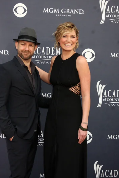 Kristian Bush & Jennifer Ortiche di Sugarland — Foto Stock