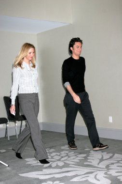 Lisa Kudrow ve Zach Braff