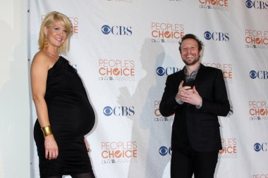 Jenna Elfman ve kocası Bohdi Elfman