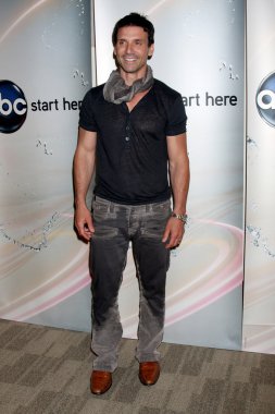 Frank Grillo